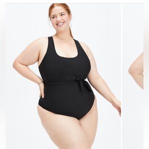 Fabletics black racer back lace up swimsuit 3x NWT